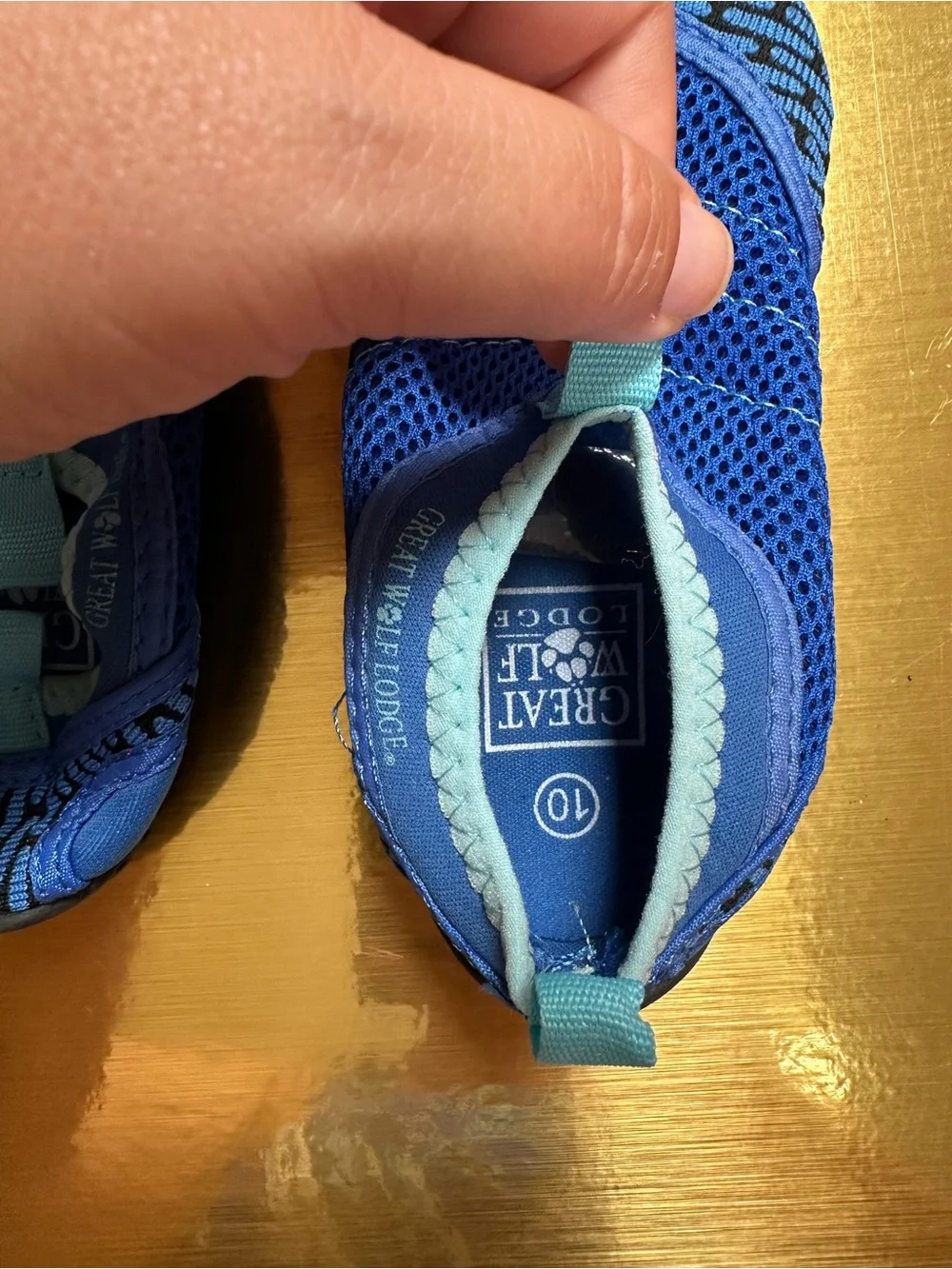 Great Wolf Lodge durable blue